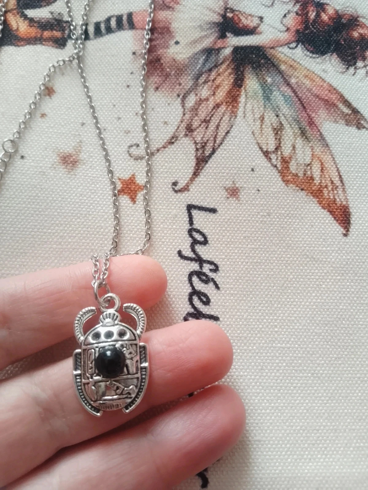 collier scarabée égyptien argenté et pierre naturelle d'obsidienne – photo 2